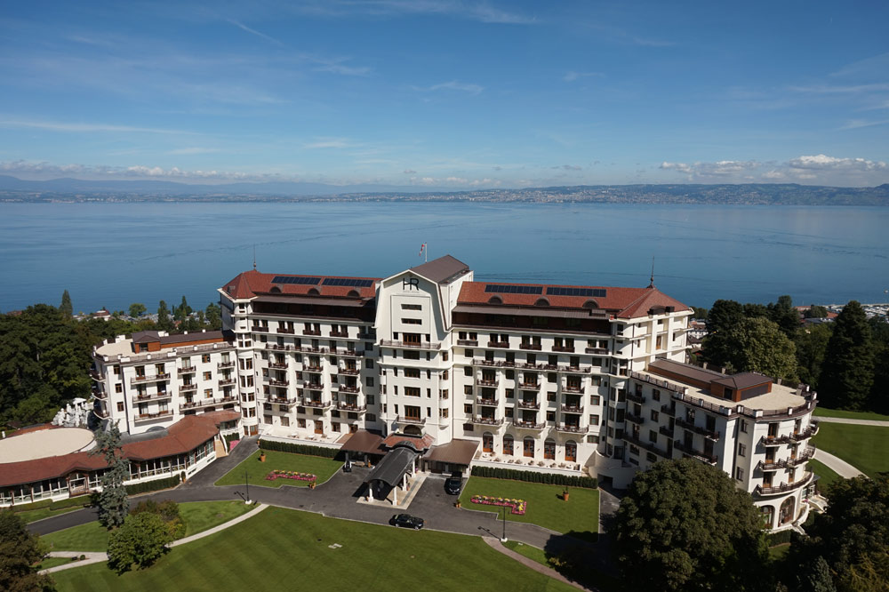 Hotel Roya at Evian Resort, Geneva : Five Star Alliance