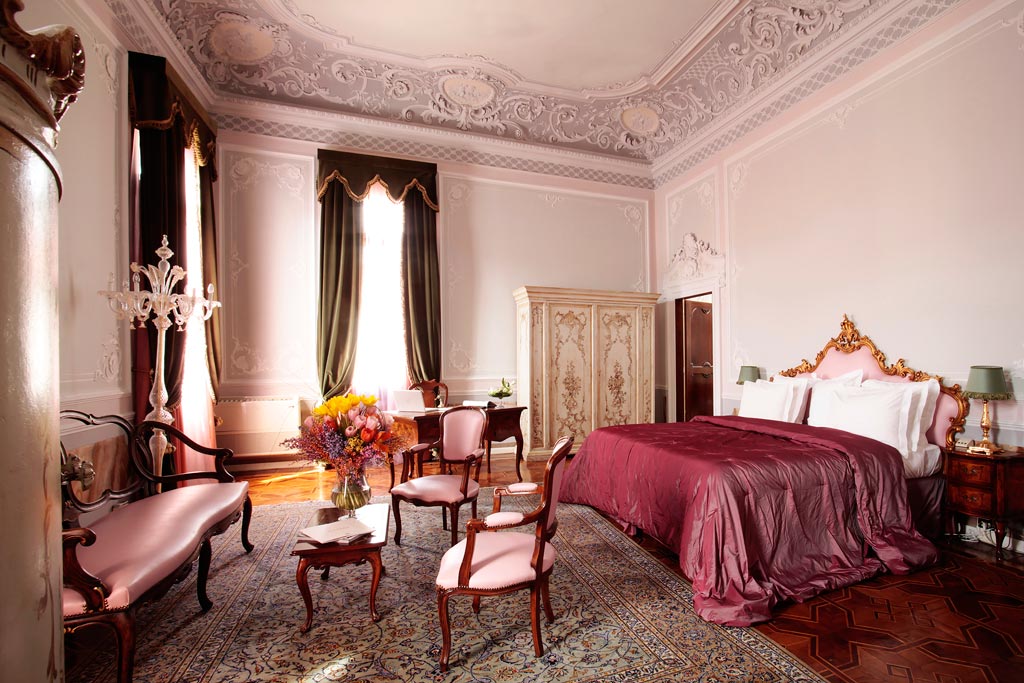 Guest room at the Boscolo Venezia