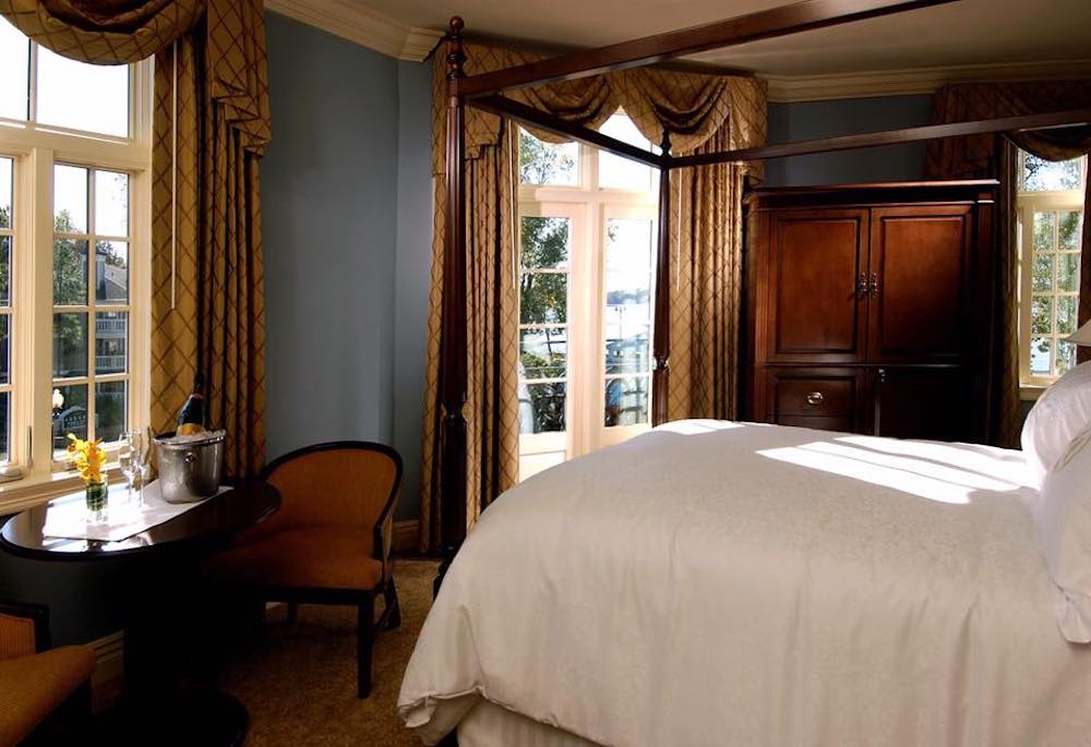 Guest room at the River Inn of Harbor Town