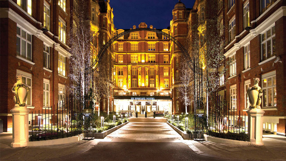 Exterior courtyard of St. Ermin's Hotel London