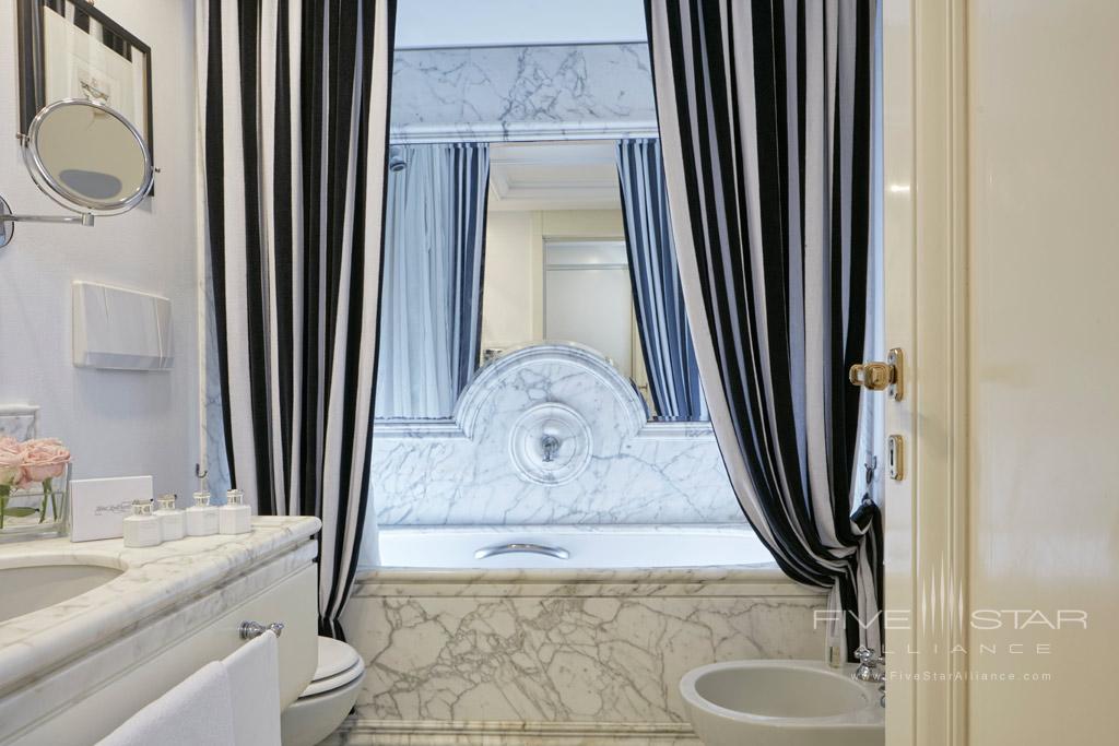 Deluxe Guest Bath at Lord Byron, Rome, Italy