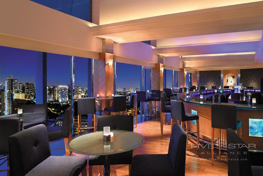 Blue Bar at Shangri-La Hotel Singapore