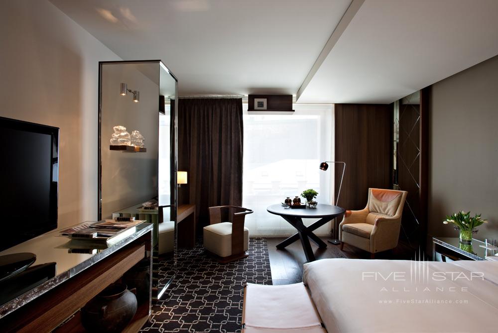 Deluxe Guest Room at Ararat Park Hyatt Moscow, Moscow, Russia