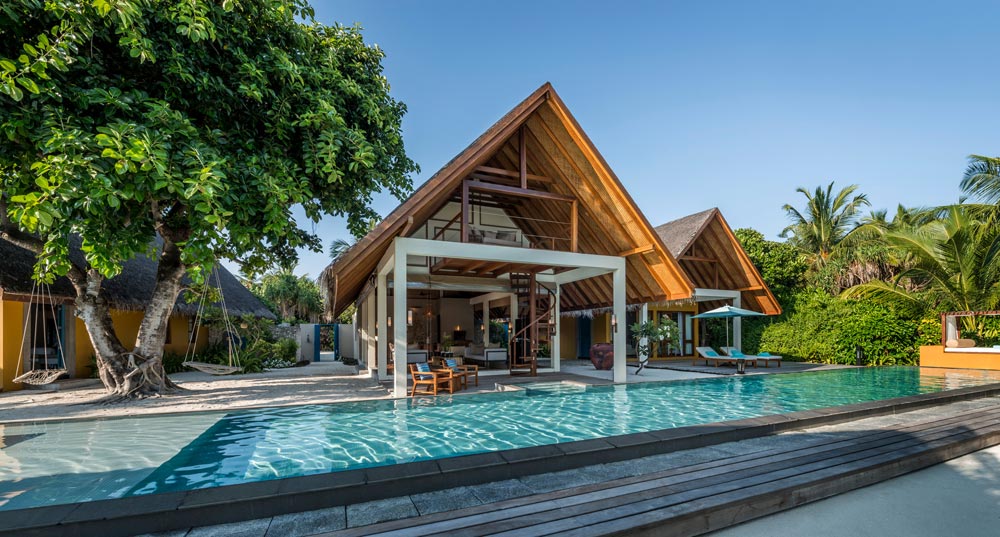 Two Bedroom Royal Beach Villa at Four Seasons Resort Maldives at Landaa Giraavaru